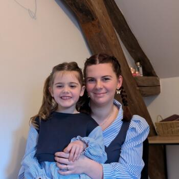 Nanny in Taisnières-en-Thiérache: Fiona