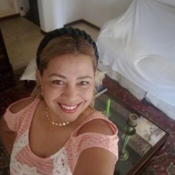 Babysitter in Caracas: Vicky
