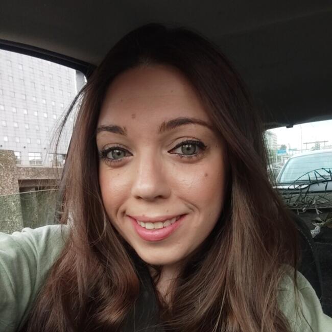 Babysitter in Palaiseau: Jessica