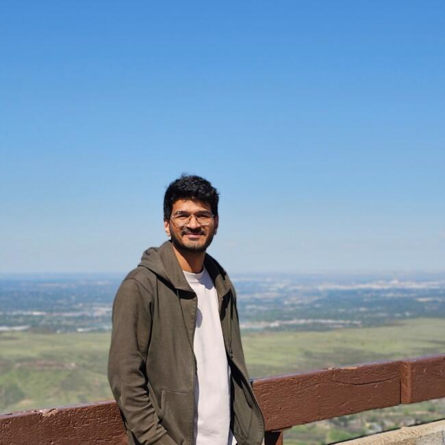 हैदराबाद में बेबीसिटिंग की नौकरी: Harshit