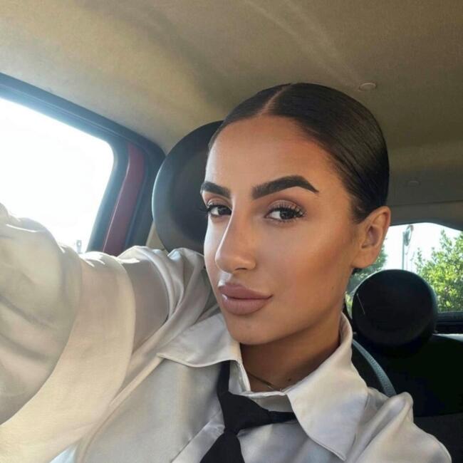 Babysitter in Nettuno: Aurora