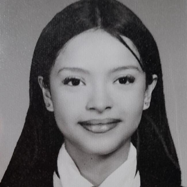 Babysitter in Lourdes: Alejandra