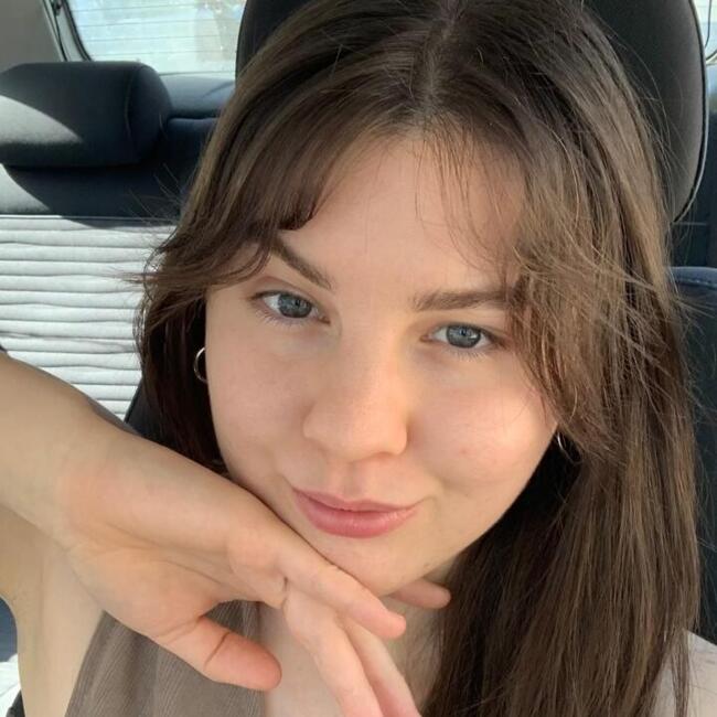 Babysitter in Paraná: Magali