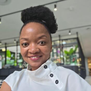 Nanny job in Johannesburg: babysitting job Tshegofatso