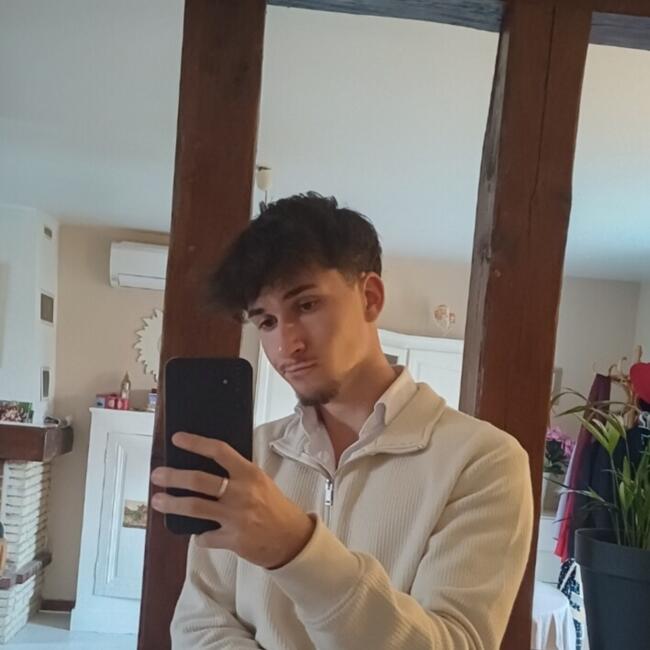 Babysitter in Meung-sur-Loire: Valentin