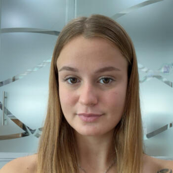Babysitter in Berlin: Venetia