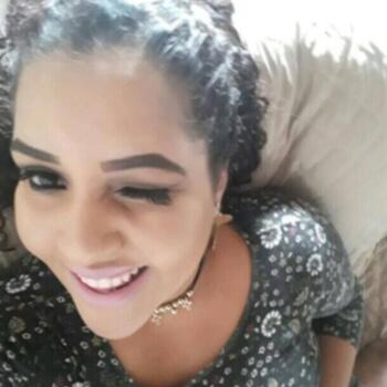 Babysitter São José dos Campos: Ellen Bernardes