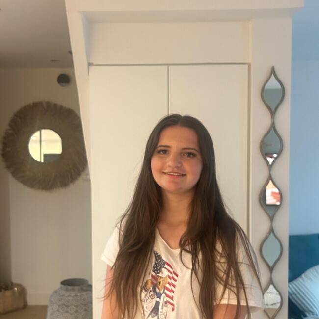 Babysitter in Poissy: Daphné