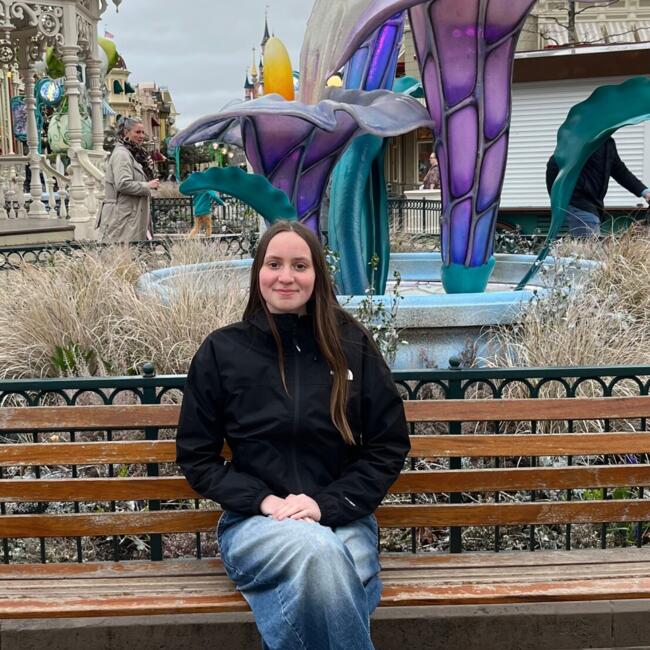 Babysitter in Le Plessis-Robinson: Amandine
