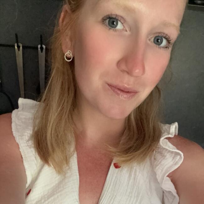 Babysitter in Guemps: Valentine