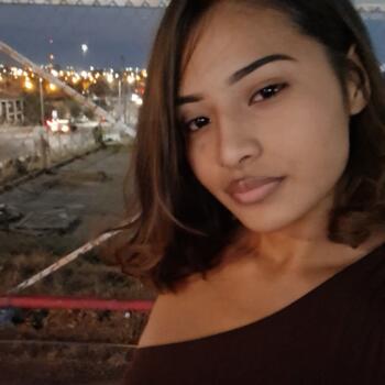 Babysitting job in Houston: babysitting job Sabrina