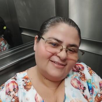 Babysitter Fortaleza: Cristiane