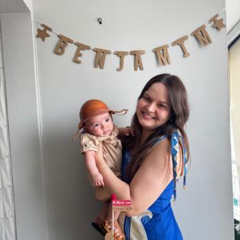 Babysitting job in Santos: babysitting job Anna Augusta
