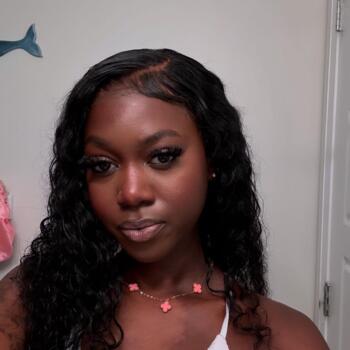 Babysitter in Ottawa: Shekinah