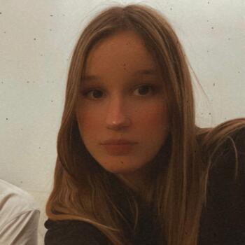 Varuška (Portorož): Sara