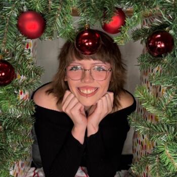 Babysitter in Lansing: Grace