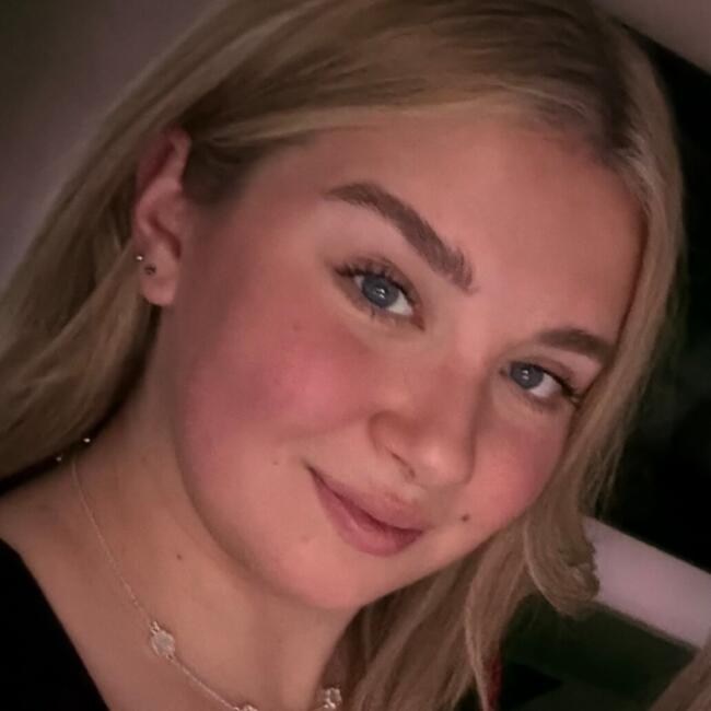 Babysitter in South Shields: Charlotte