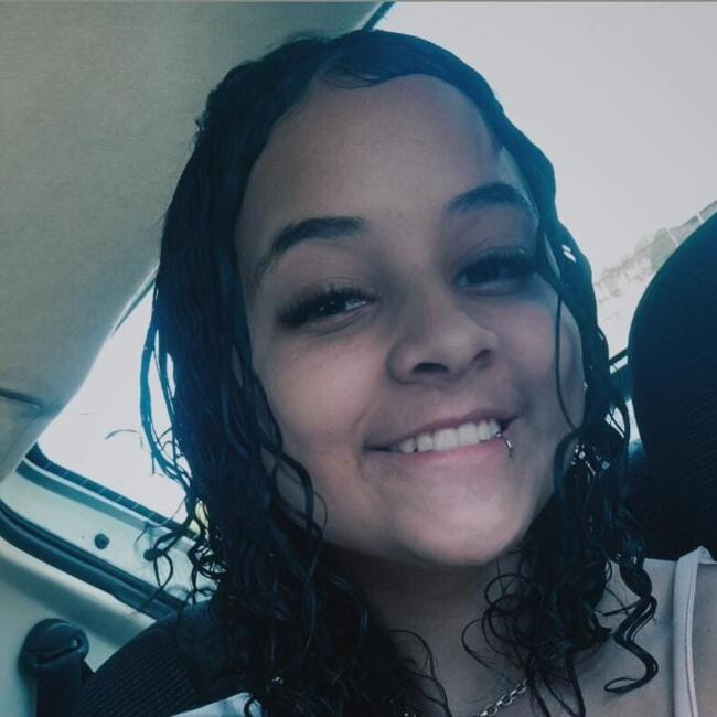 Babá em Itabira: Keissy