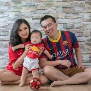 Babysitting job Singapore: babysitting job Benjamin