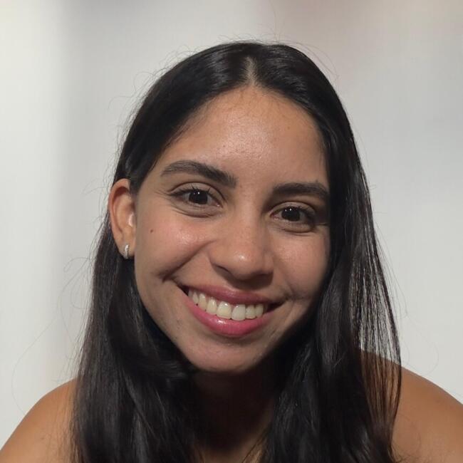 Babá em Itapevi: Natália