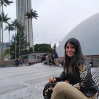 Babysitter in Valencia: Angie Nathalia