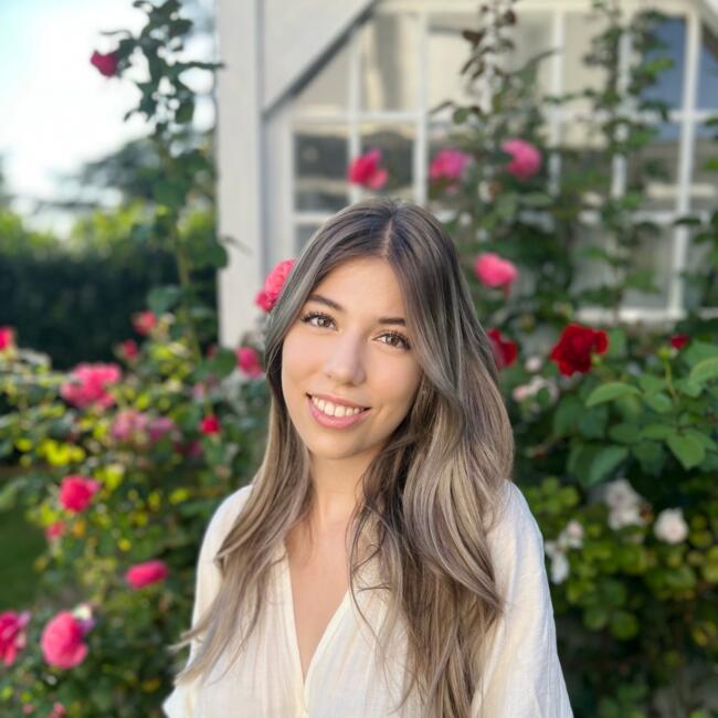 Babysitter in Sydney: Isabel