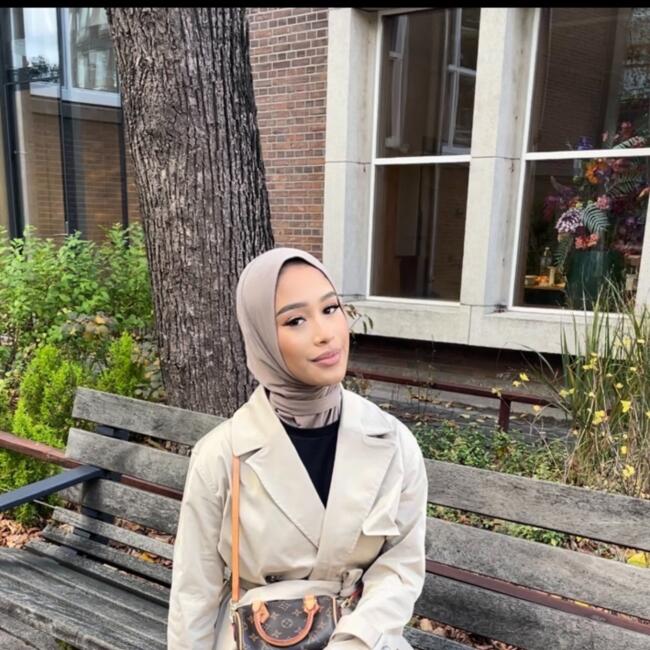 Babysitter in Roosendaal: Rihab