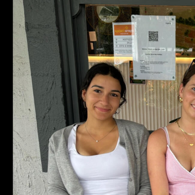 Babysitter in Sydney: Leila