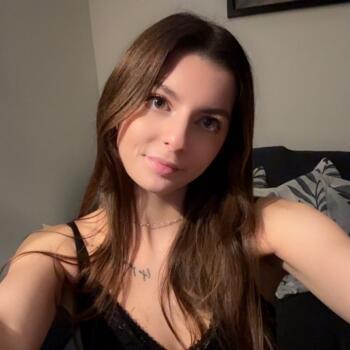 Babysitter Seoul: Sarah