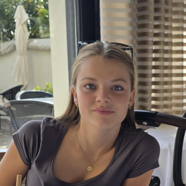 Babysitter in La Baule-Escoublac: Lily