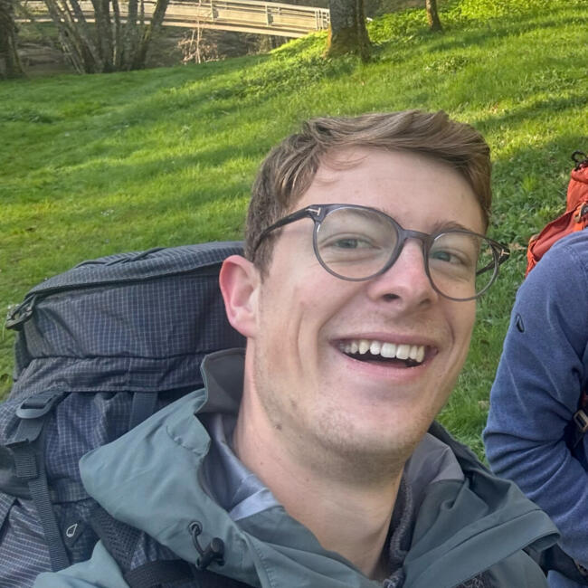 Babysitter in Eysines: Anthony