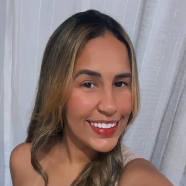 Babysitting job in Santo André: Evelyn