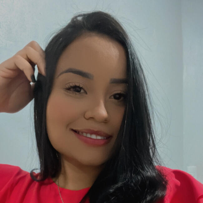 Babá em Brasília: Stephanny