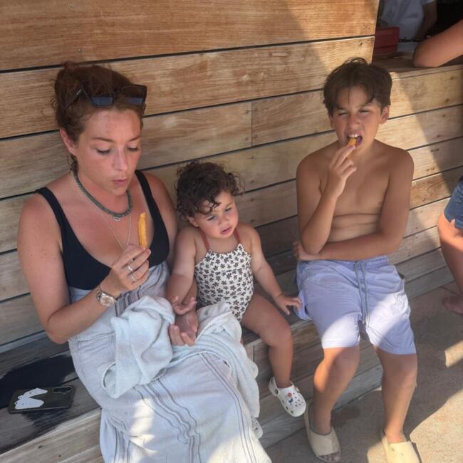 Δουλειά για babysitter στην περιοχή Χερσόνησος: Esther