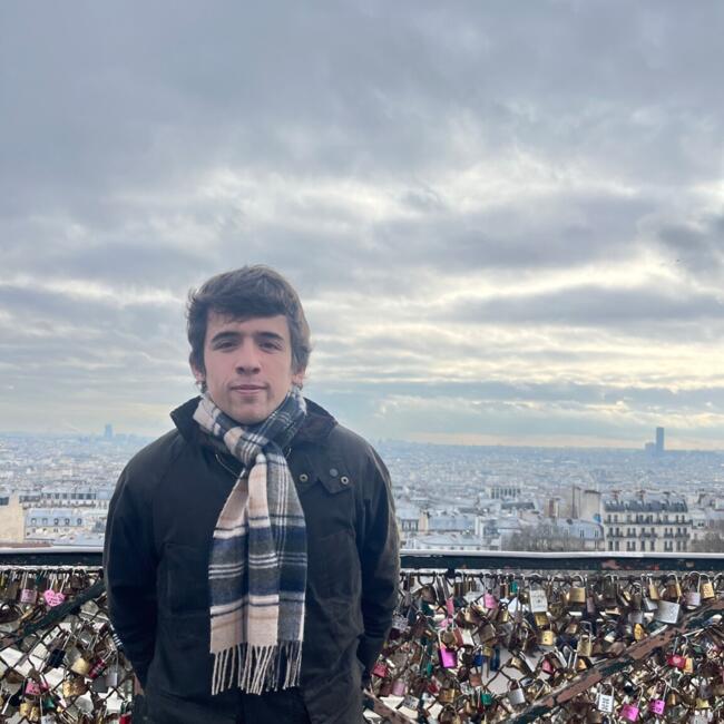 Lefkoşa bölgesinde bebek bakıcısı: Vicente