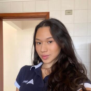 Babysitter in Nantes: Viviane