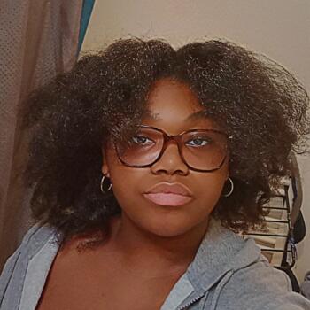 Baby-sitter in Lyon: Alycia