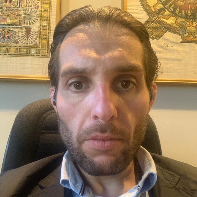 Emprego de babá em Rio de Janeiro: Walter Casanova Neto