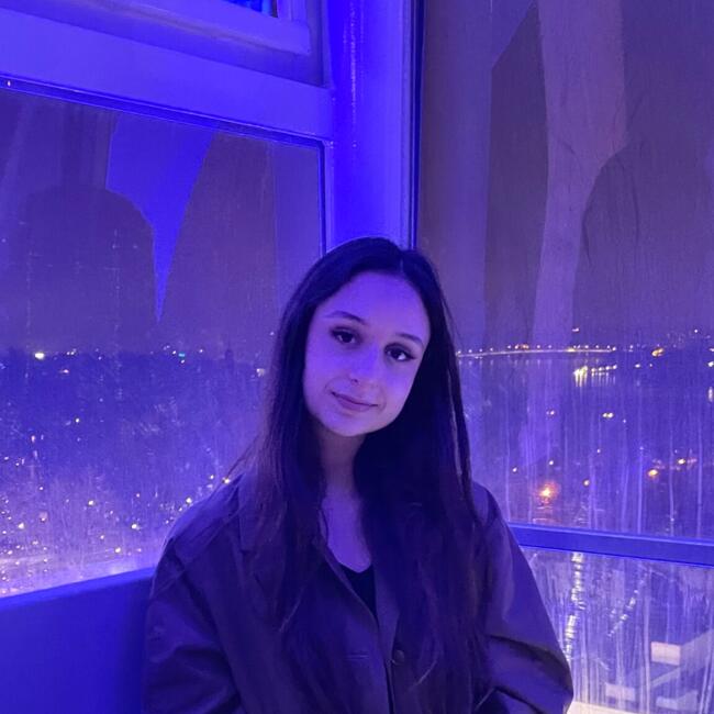 Babysitter in Bordeaux: Candice