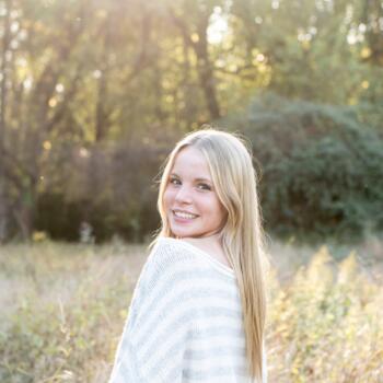 Babysitter La Mirada: Esther