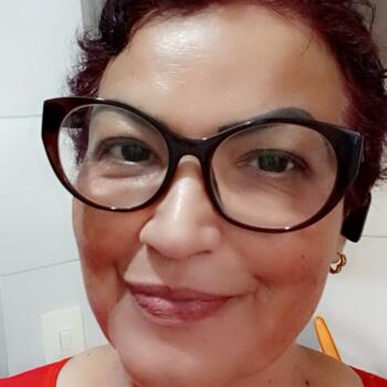 Babysitter in Cambé: Lilian Silvia