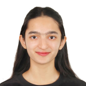 Babysitter in Sydney: URVI DEEPAK