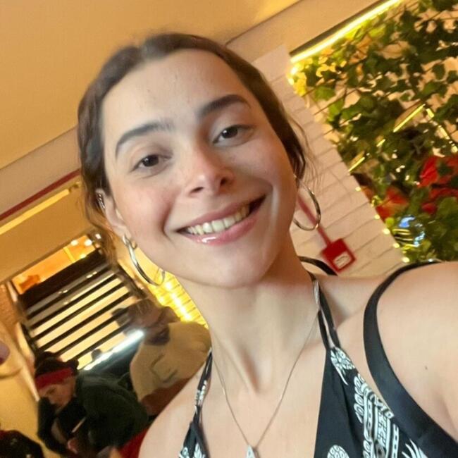 Babysitter in Porto Alegre: Allexia