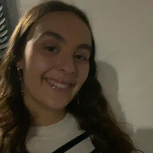 Babysitter in Ponta Delgada: Sara