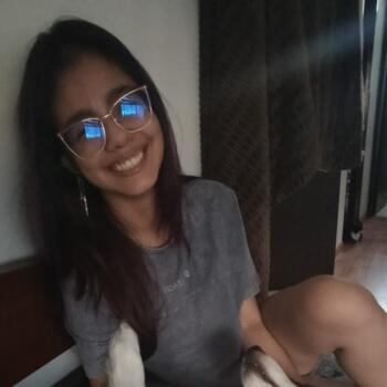 Babysitter in Armenia: Manuela