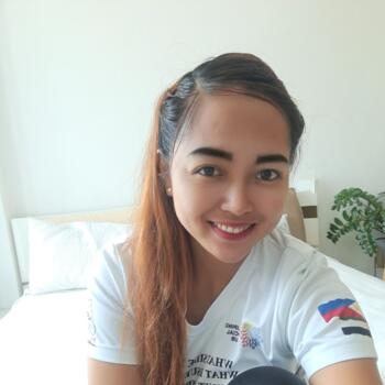 Babysitter in Dubai: Jhay'ann