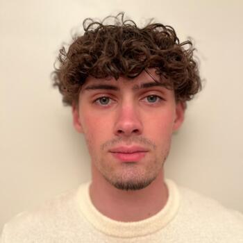 Babysitter in Saint-Herblain: Elliot