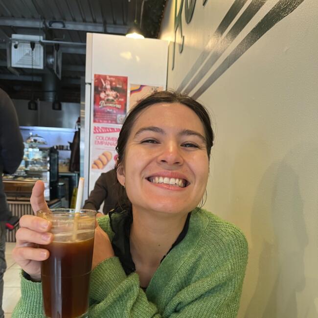 Babysitter in Darwin: Tess