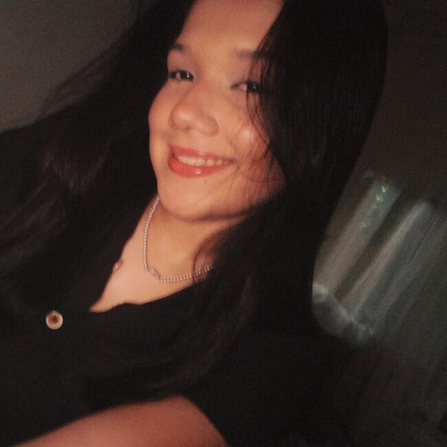 Babysitter in Aparecida de Goiânia: Letícia