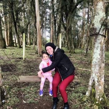 Emprego de babá em Curitiba: emprego de babá Priscila